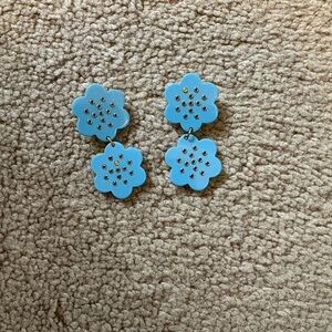 Chic Floral Blue Earrings